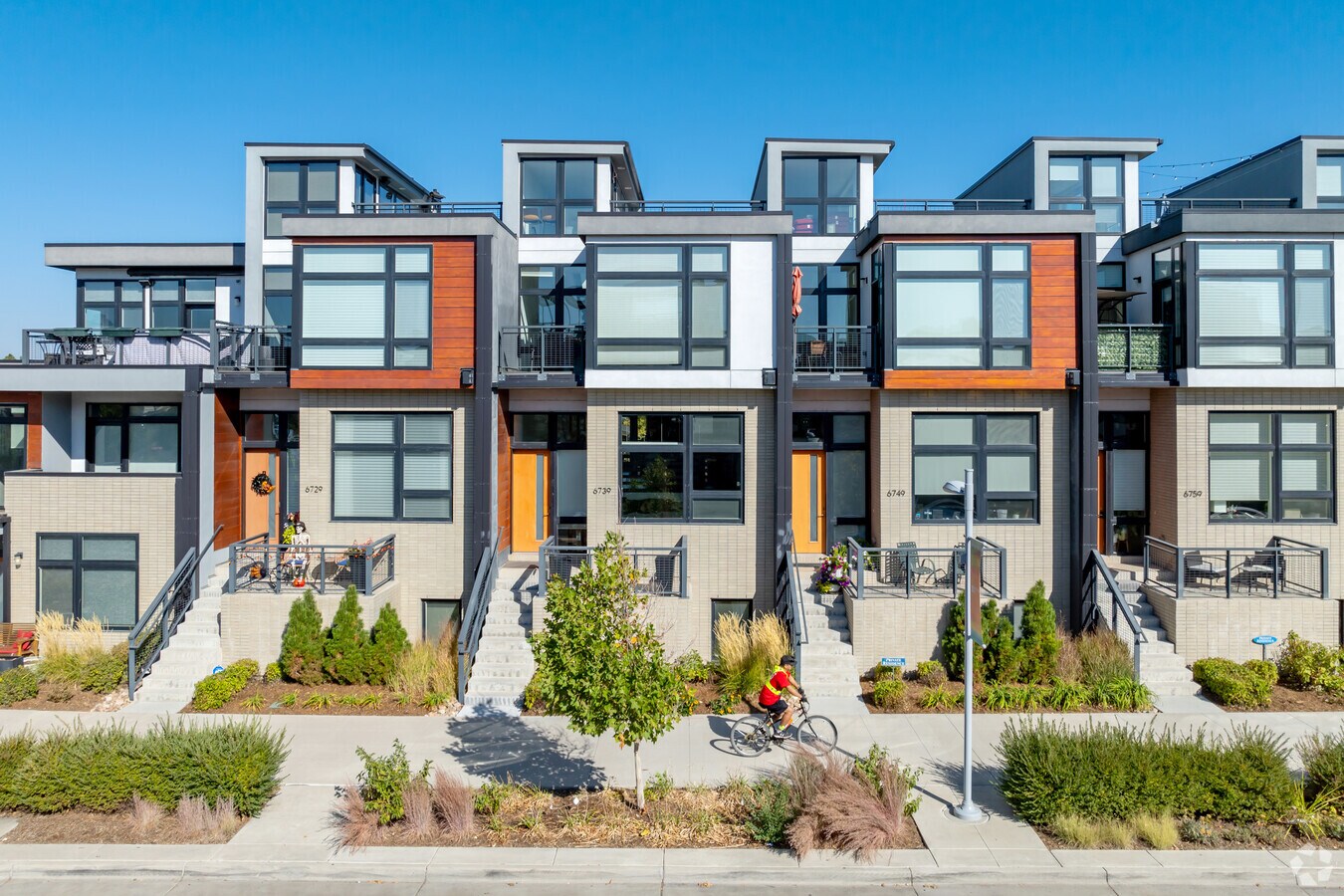 Lowry neighborhood